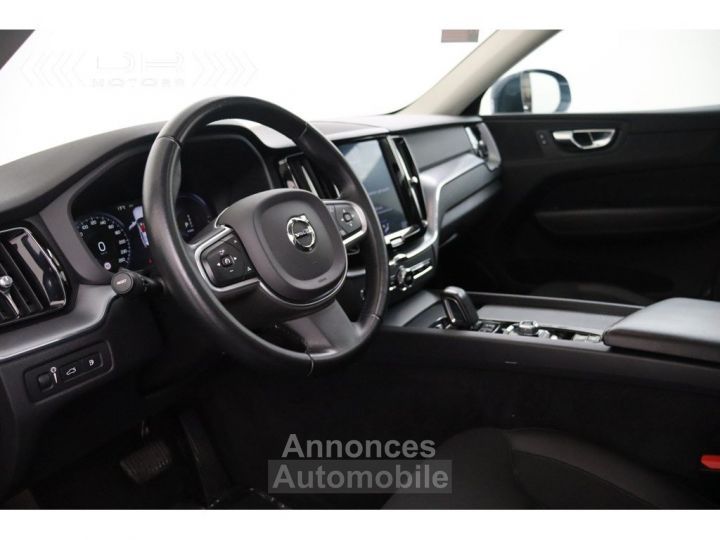 Volvo XC60 T8 AWD GEARTRONIC MOMENTUM PRO - PANODAK NAVI LED LEDER TREKHAAK - 15