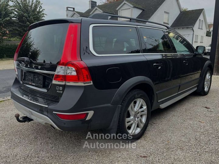 Volvo XC70 2.4 D5 AWD LICHTE VRACHT-UTILITAIRE - 4