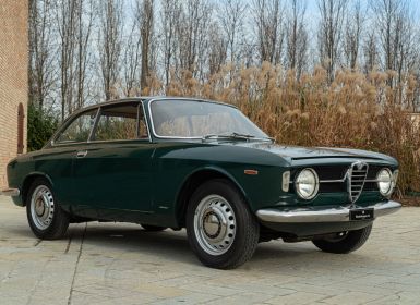 Alfa Romeo Giulia GT 1300 SCALINO