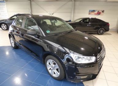 Achat Audi A1 Sportback 1.0 TFSI 95 CH S tronic 7 Ambiente Occasion