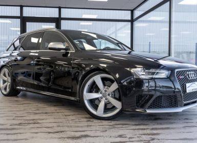 Audi RS4 Avant Quattro 4.2 V8 FSI 450 S-tronic