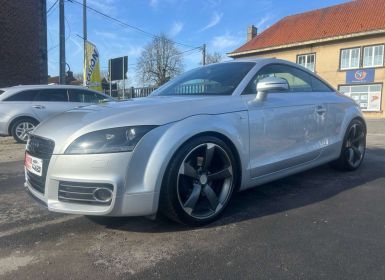 Audi TT Coupé 2.0 TDi Quattro S line int-ext avec carnet