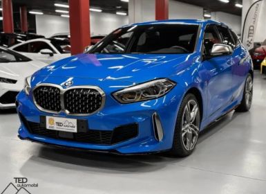 BMW M1 M135i F40 306cv xDrive Blau