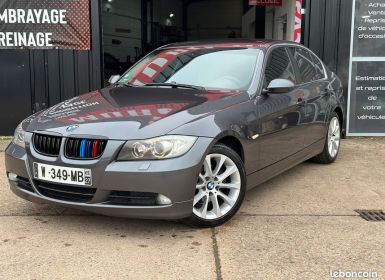 BMW Série 3 325i 218ch E90 SIEGES CHAUFFANTS, FEUX XENON, GPS, VOLANT PACK M, JANTES 18''