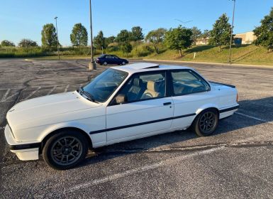 BMW Série 3 325is  Occasion