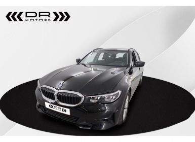 Achat BMW Série 3 Touring 318 d ADVANTAGE - LED NAVI LEDER PANODAK Occasion