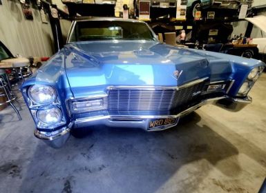 Vente Cadillac Sedan DeVille Occasion