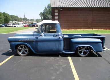 Chevrolet Apache frame off Patina 