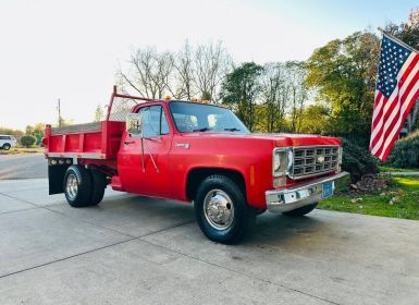 Chevrolet Cheyenne c30 dually 