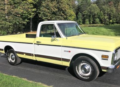 Chevrolet Pick Up Truck