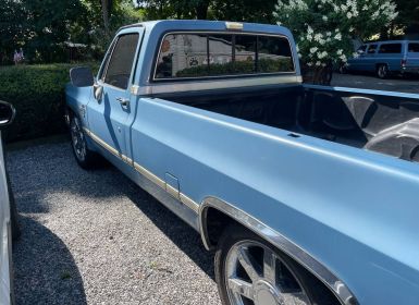 Chevrolet Silverado pickup 