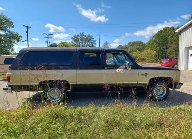 Chevrolet Silverado suburban