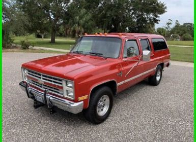 Achat Chevrolet Suburban Occasion