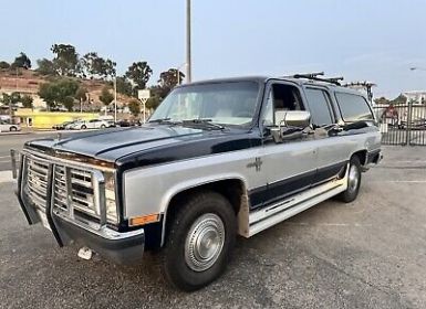 Achat Chevrolet Suburban Occasion