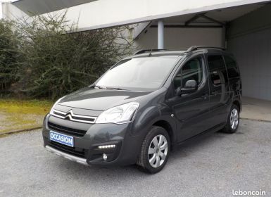 Citroen Berlingo 1.6 BlueHDI 100 S&S SHINE;Caméra de recul,Attelage...