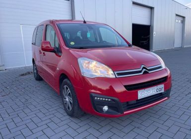 Achat Citroen Berlingo 1.6 BlueHDi Feel 7 PLACES -CAMERA -GARANTIE 12 M Occasion