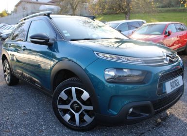 Citroen C4 Cactus II SHINE 110 CV ESSENCE GPS 3D CAMÉRA ATTELAGE RE JA 17 RÉGULATEUR BOITE AUTO EAT-6