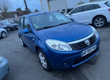 Dacia Sandero 1.5 DCI 70CH LAUREATE