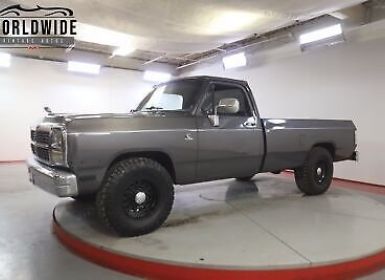 Dodge D Series D250 