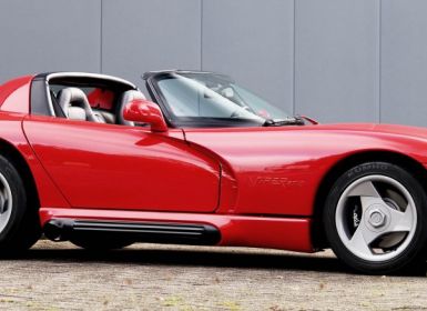 Dodge Viper RT/10 7990 cc V10 met 415 pk