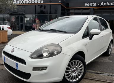 Achat Fiat Punto III (3) 1.2 69 Cv 5 PORTES CLIMATISATION BLUETOOTH CRIT AIR 1 - GARANTIE 1 AN Occasion