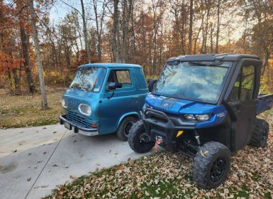 Ford Econoline Club Wagon