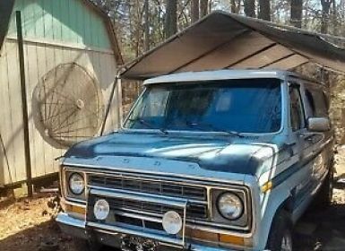 Ford Econoline Club Wagon