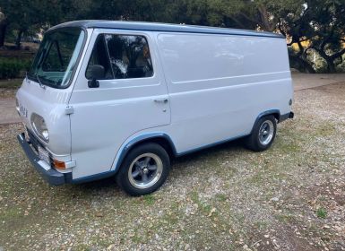 Ford Econoline Club Wagon van 100 