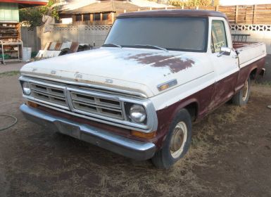 Ford F100 custom 