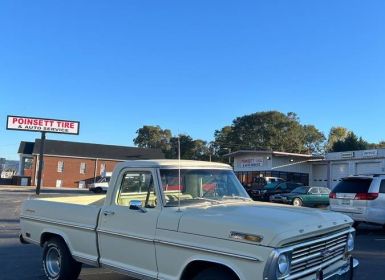 Ford F100 ranger 