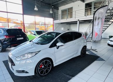 Ford Fiesta 1,6 200 EDITION LIMITED PACK PERFORMANCE HIFI SONY REGULATEUR RECARO HIVER PARK PILOT EC