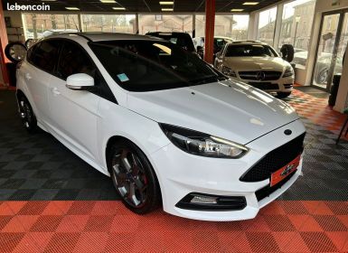 Achat Ford Fiesta Focus III ST 2.0 TDCI BVA 16V 184 cv Garantie 12 mois Occasion