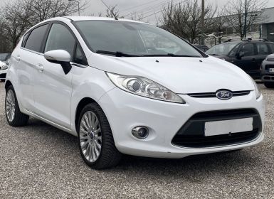 Ford Fiesta IV 1.4 TDCi 70ch FAP Titanium 5p