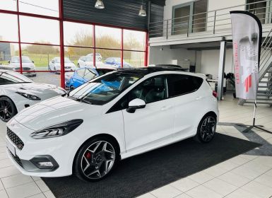 Achat Ford Fiesta ST 1,5 200 PACK PERFORMANCE TOIT PANORAMIQUE GPS CAMERA KEYLESS APPLE CARPLAY FULL LED BLUETO Occasion