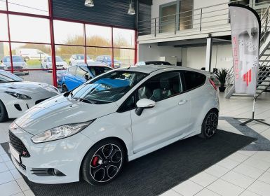 Ford Fiesta ST 1,6 200 EDITION LIMITED PACK PERF GPS CAMERA REGULATEUR KEYLESS SONY PARK PILOT BLUETOOTH 