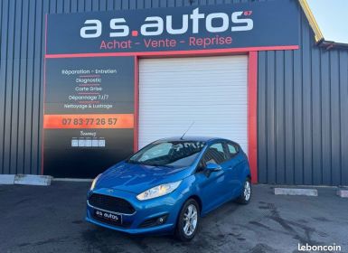 Ford Fiesta VI phase 2 1.0 SCI 12v 80 CV Bleu essence fermeture centralisée crit’Air1 radar de stationnement commande au volant Bluetooth