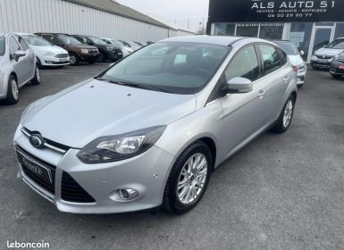 Ford Focus 1.6 titanium 105 cv