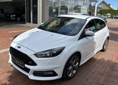 Ford Focus III (2) 2.0 ECOBOOST 250 S&S ST 5P Occasion