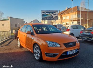 Ford Focus ST 2.5 225cv 5p