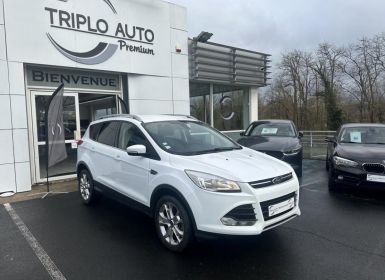 Achat Ford Kuga 2.0 TDCi - 150 4x4 Titanium GPS + RADAR AR + ATTELAGE Occasion