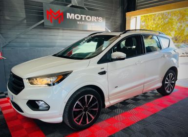 Achat Ford Kuga FORD KUGA 2.0 TDCI 180 ST LINE 4X4 TOIT OUVRANT ATTELAGE Occasion