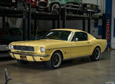 Vente Ford Mustang 289 V8 2+2 Fastback  Occasion