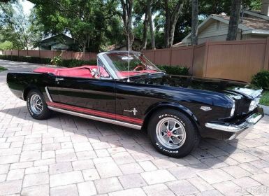 Ford Mustang convertible 