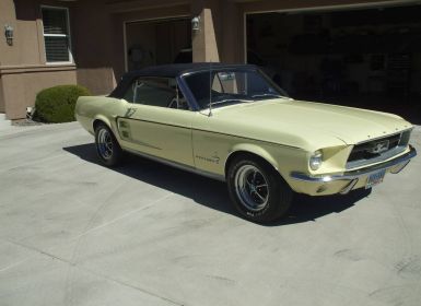 Ford Mustang convertible 