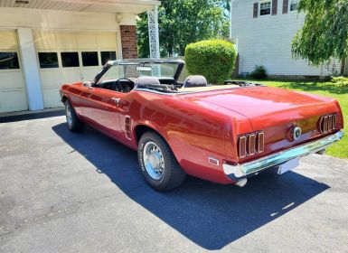 Ford Mustang convertible 