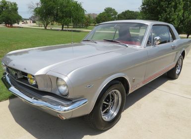 Vente Ford Mustang COUPE V8 01.76.63.32.16 Occasion