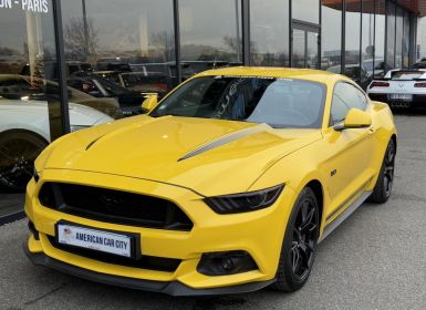 Ford Mustang GT Fastback V8 5.0L - Black shadow edition