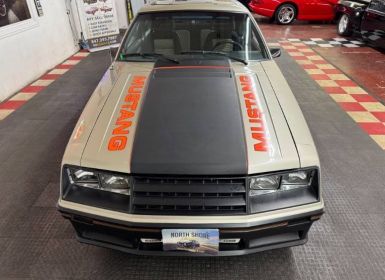 Ford Mustang pace car 