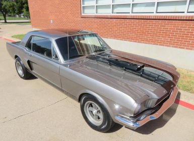 Ford Mustang V8 COUPÉ