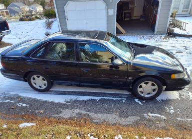 Ford Taurus sho 